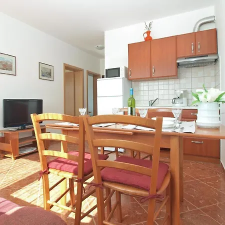 Apartment Fuer 4 Personen Ca 46 Qm In Medulin, Istrien Suedkueste Von Istrien Medulin